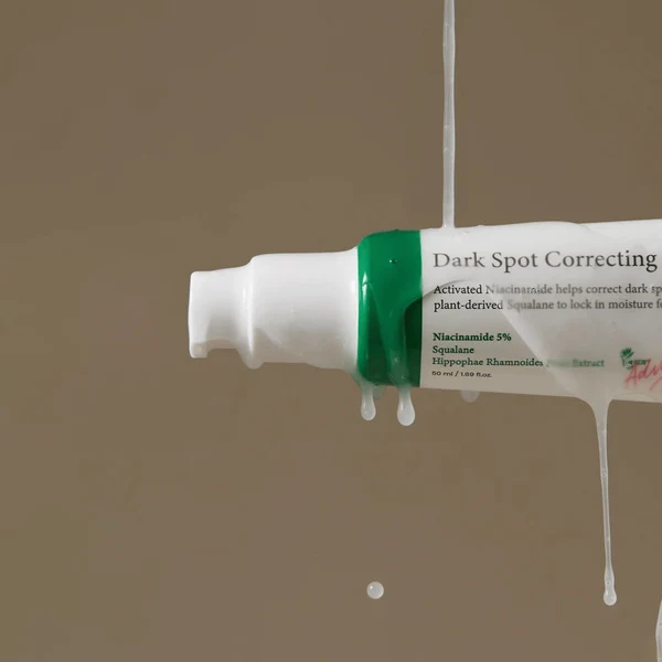 AXIS-Y Dark Spot Correcting Glow Serum 50ml5 AXIS-Y Dark Spot Correcting Glow Serum 50ml5